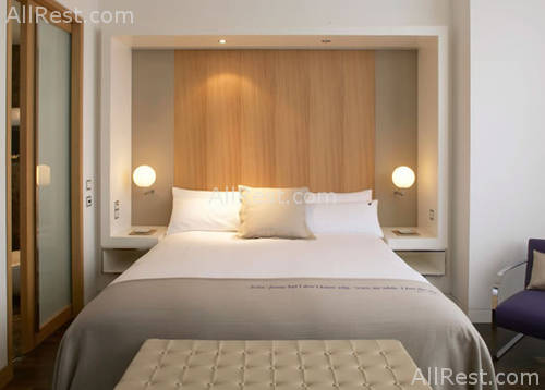 ME Madrid Reina Victoria 2